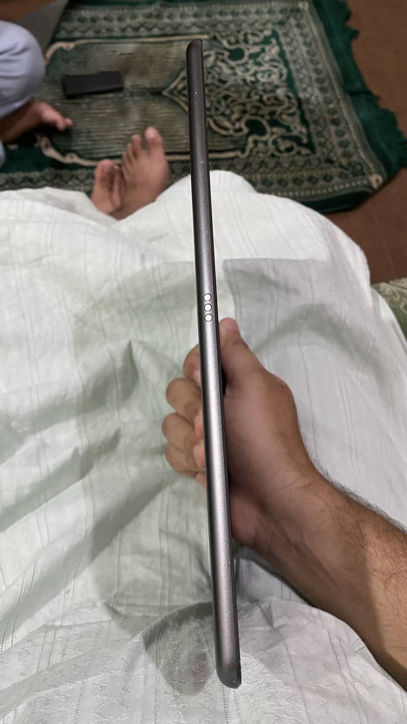 iPad 9th generation 1