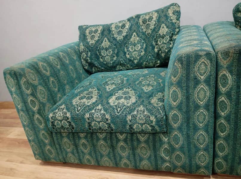 4seater sofa set 0