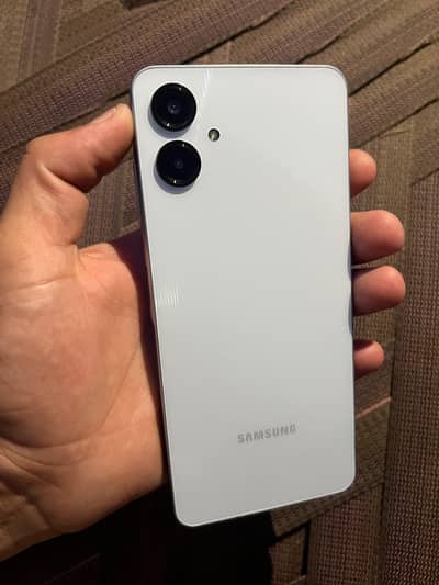 Samsung Mobile A06