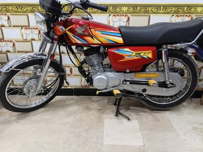 Honda CG-125. Mint condition first owner bike