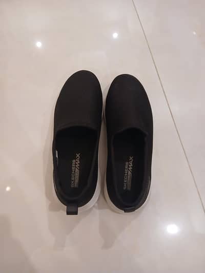 Original Skechers GOwalk Max 5GEN – Size 42.5 – Like Brand Newk