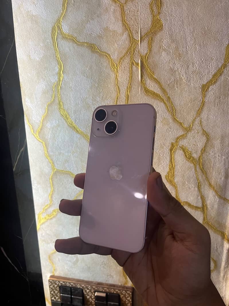 Apple iPhone 13 mini 0