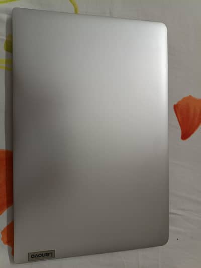 Lenovo Ideapad 1 15IAU7