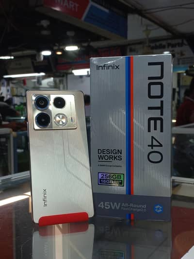 INFINIX NOTE 40 8/256GB 120HZ 45W CHARGER WITH BOX ALL OKAY MINT COND