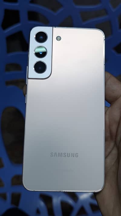 S22 completely 10/10 officially pta approved 8/256 gb DUAL SIM