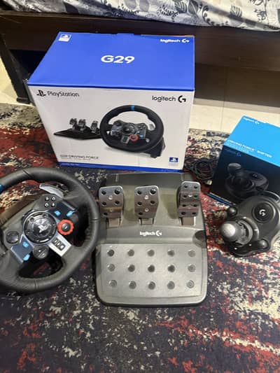 LOGITECH G29 with LOGITECH DRIVING FORCE GEAR SHIFTER