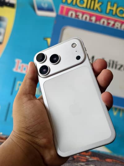 iphone xr convert 17 pro