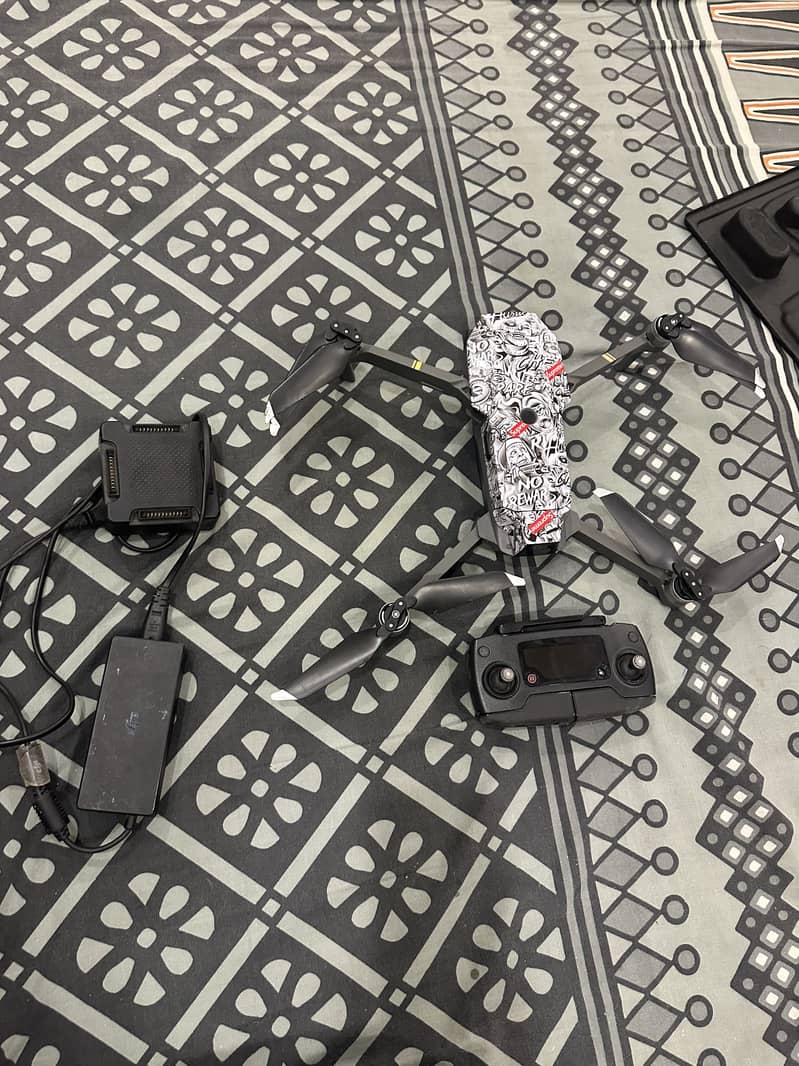 DJI MAVIC PRO 0