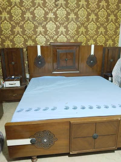 Bedroom set