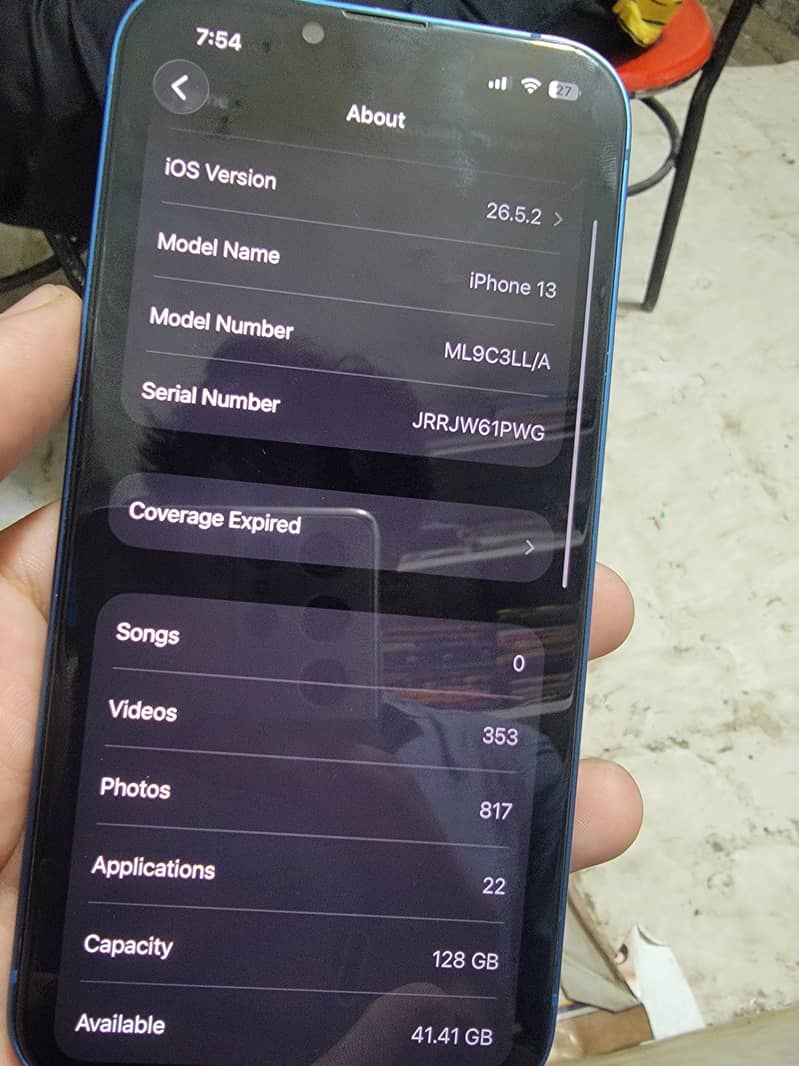Apple iPhone 13 2