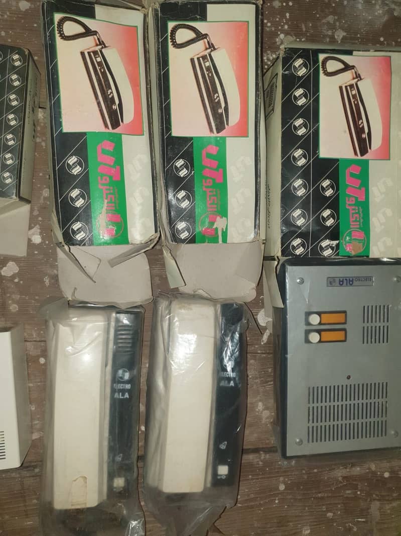 Automatic door lock and intercom 5