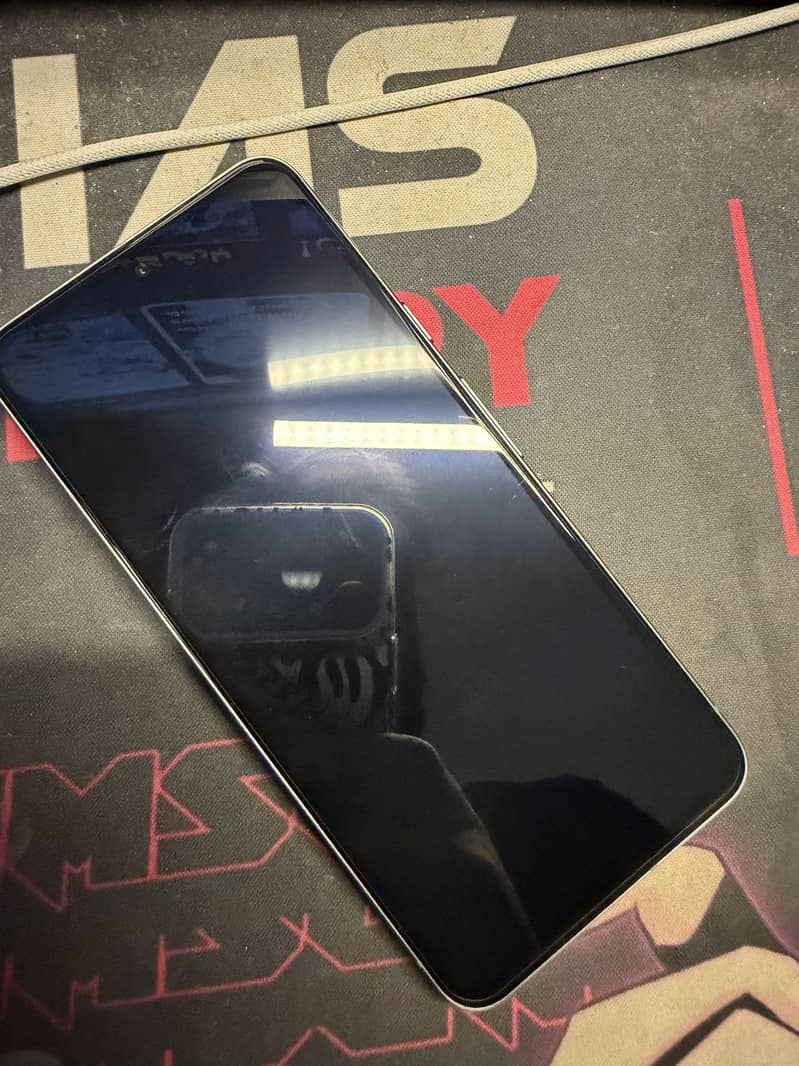 Google Pixel 8 2