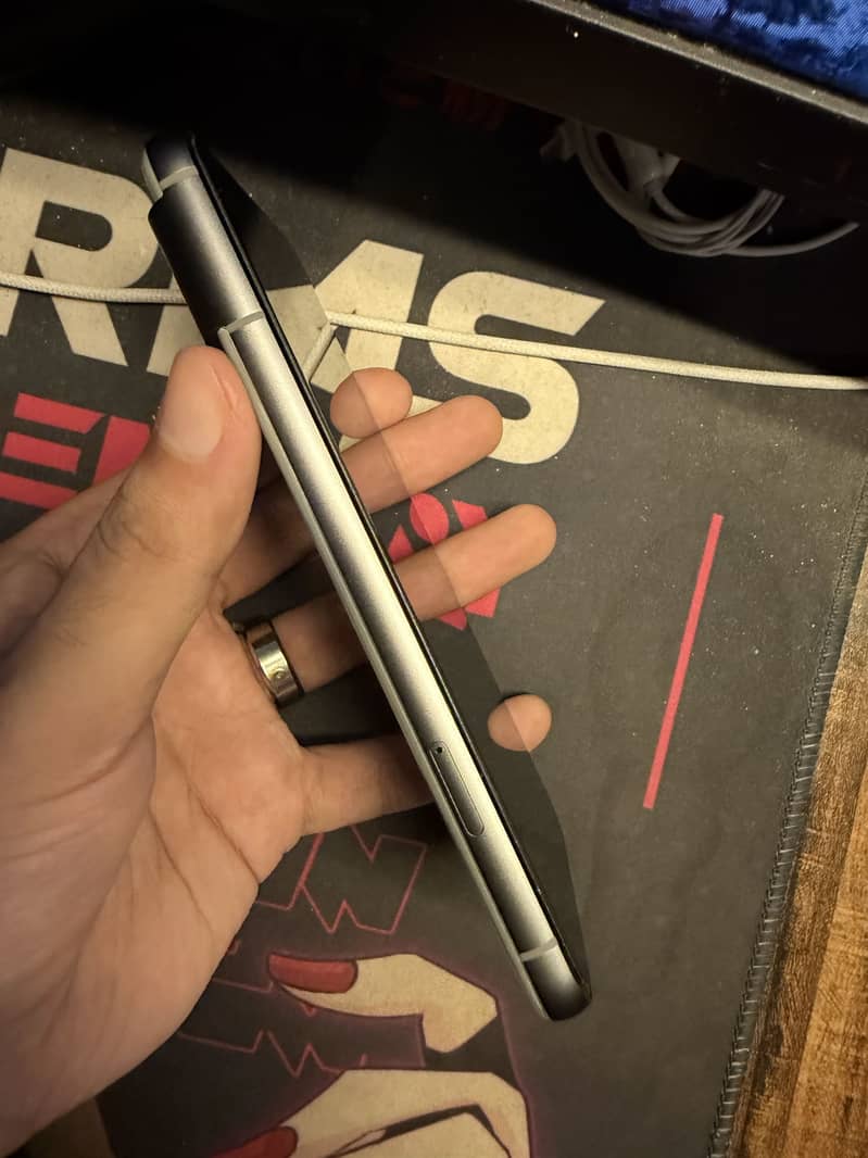 Google Pixel 8 3