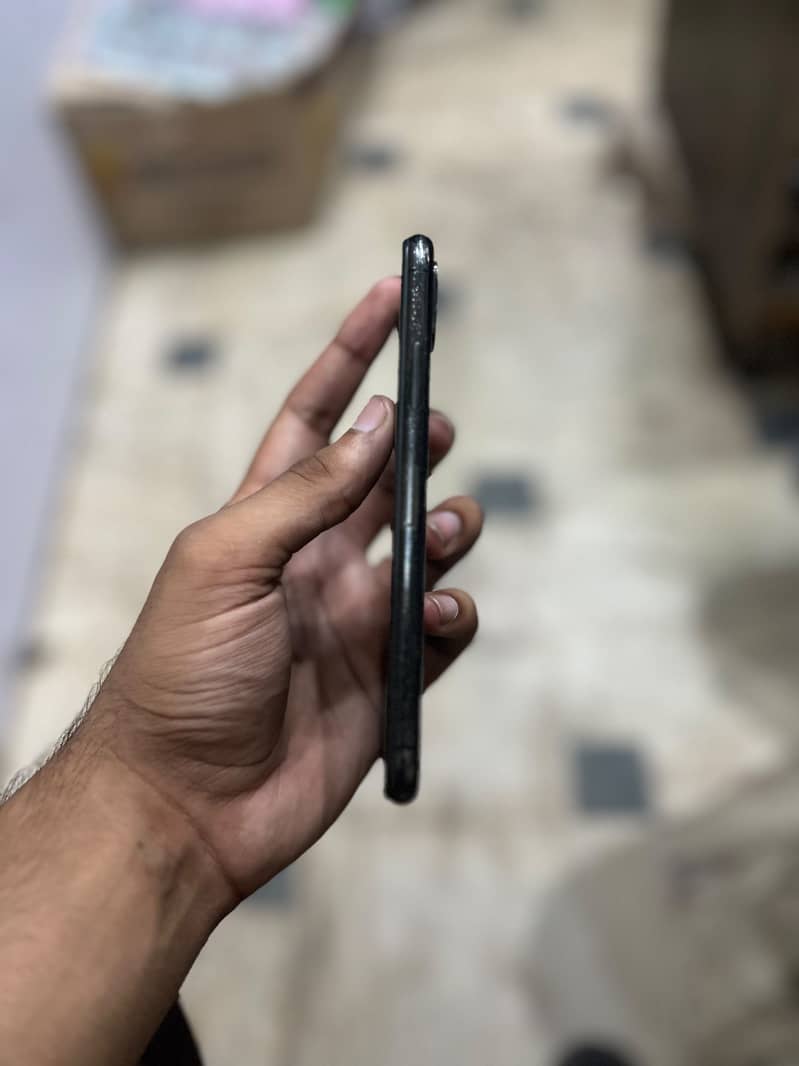 Apple iPhone X 1