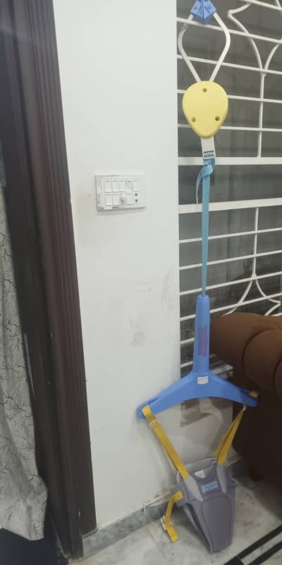 help  toddlers to walk