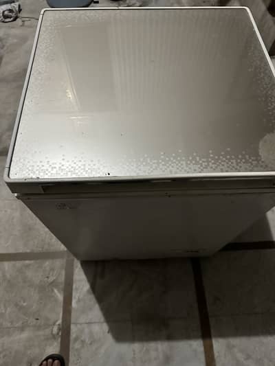 Deep freezer
