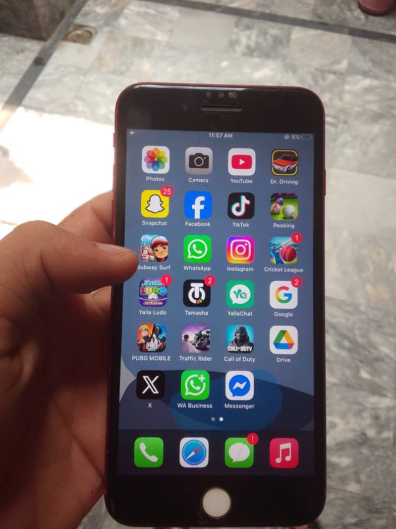 Apple iPhone 7 Plus 2