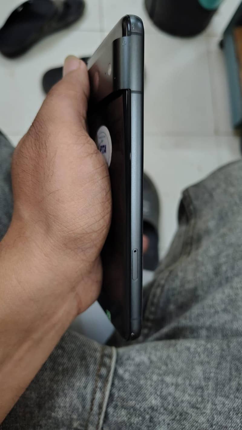 Google Pixel 8 1