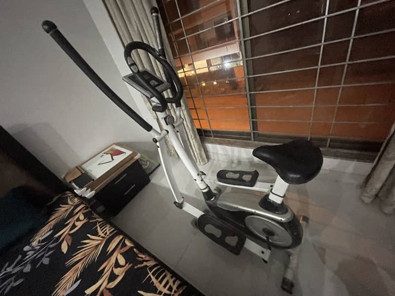 Exercise Cycle Excellent Condition 3
