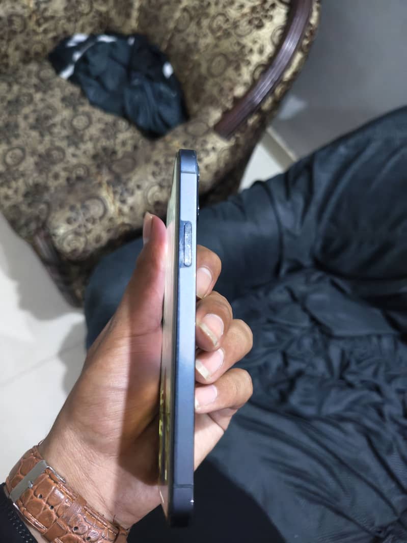 Apple iPhone 12 Pro 2