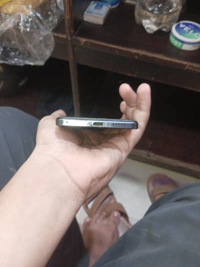 Vivo V27e