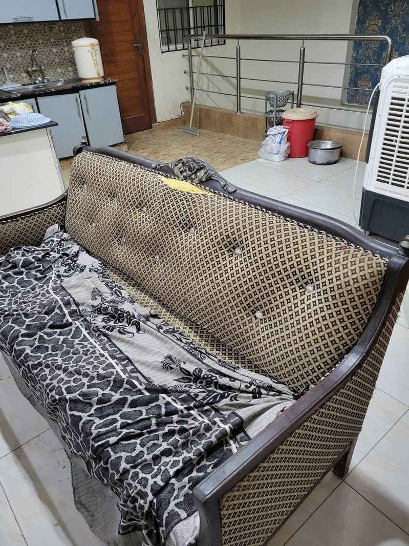 5 seater sofa 1