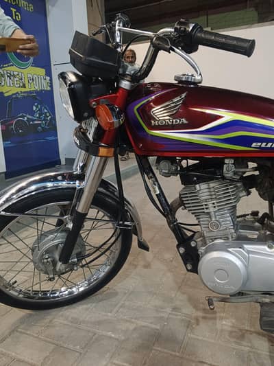 Honda 2017 red like a new