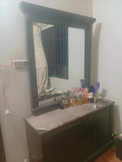 Bedroom set for sale