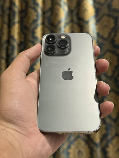 Apple iPhone 13 Pro