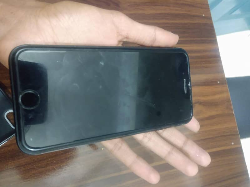 Apple iPhone SE 0
