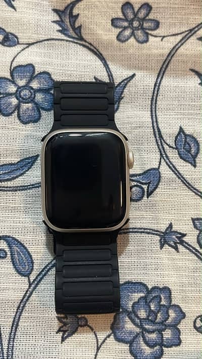 Apple Watch Series 8