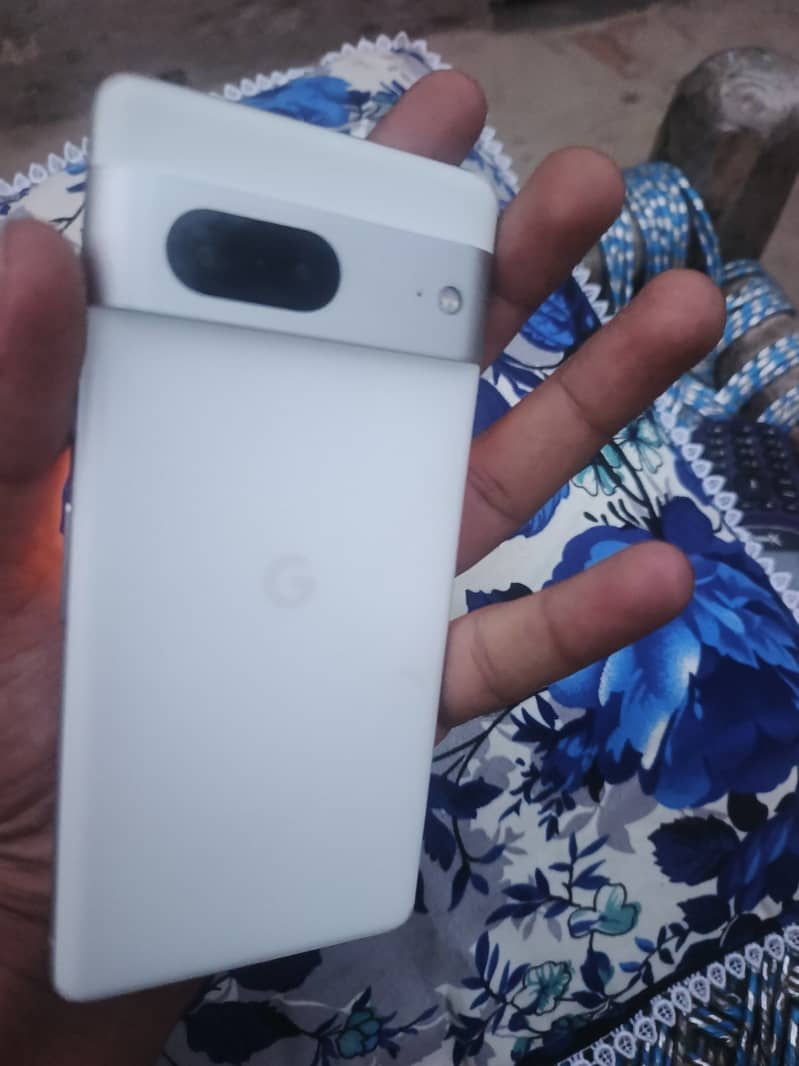 Google pixel 7 2