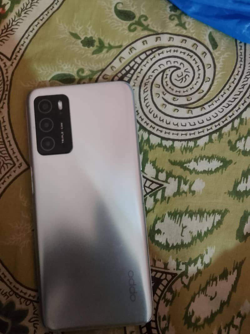 OPPO A16 0