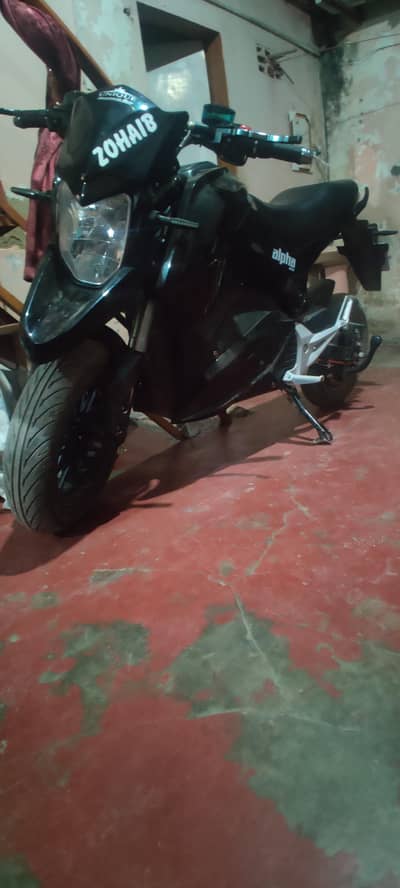 125 unique