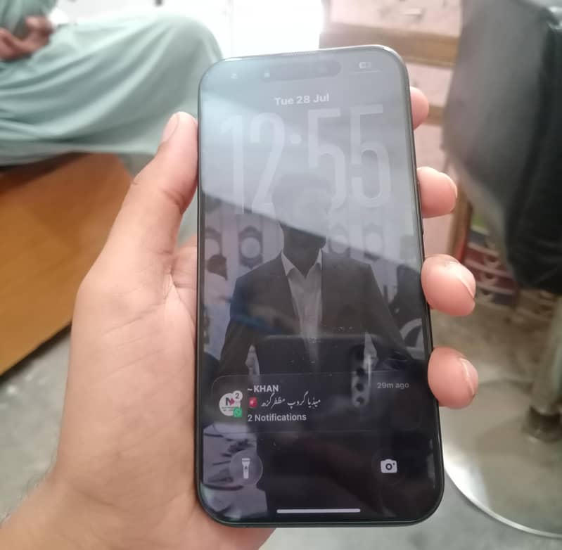 Apple iPhone 15 Pro 4