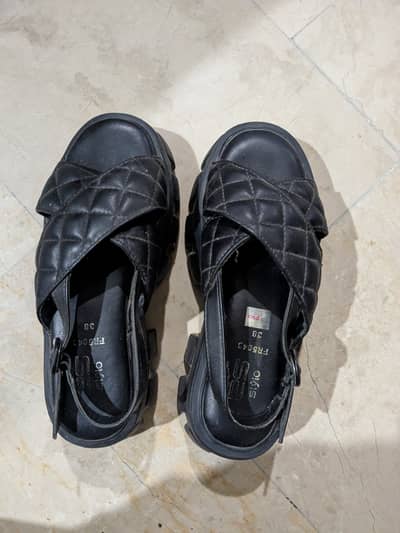 Stylo, size is 38