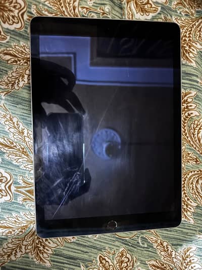 IPAD AIR 2 AVAILABLE FOR SALE