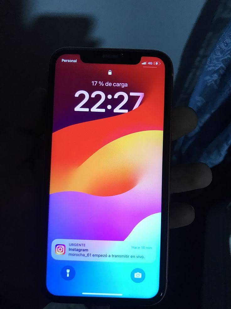 Apple iPhone 11 3