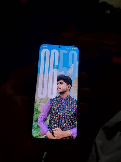 Xiaomi Mi 12 5G gaming and camera phone
