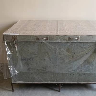 iron trunk and paitti for sale