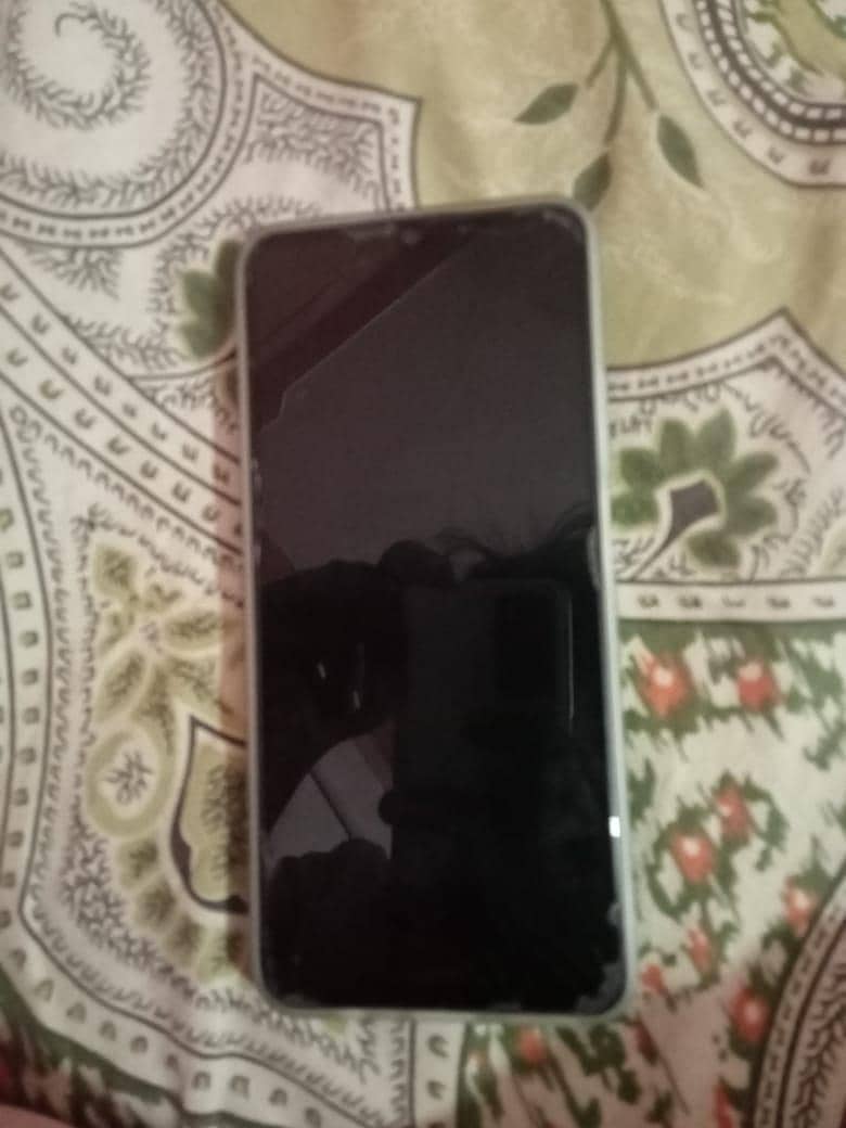 Realme Note 60x 3