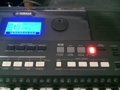 Yamaha PSR E433 for Sale