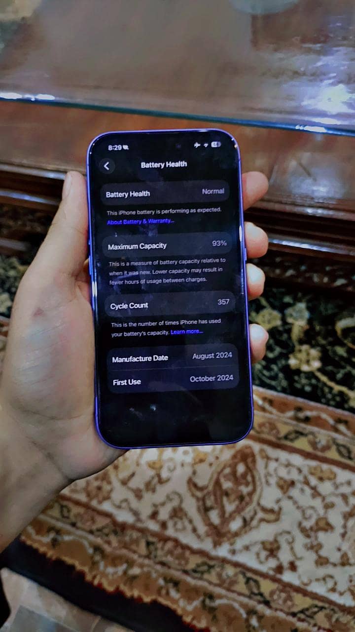 Apple iPhone 16 6