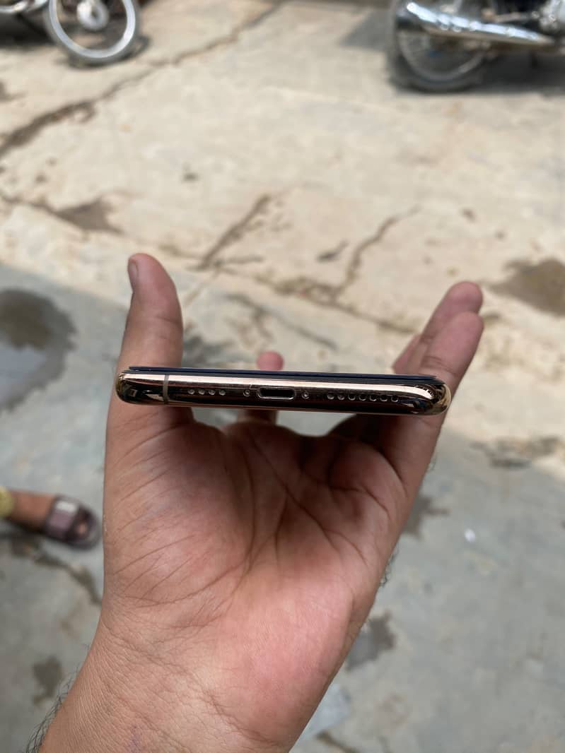 Iphone 11 pro max pta 0