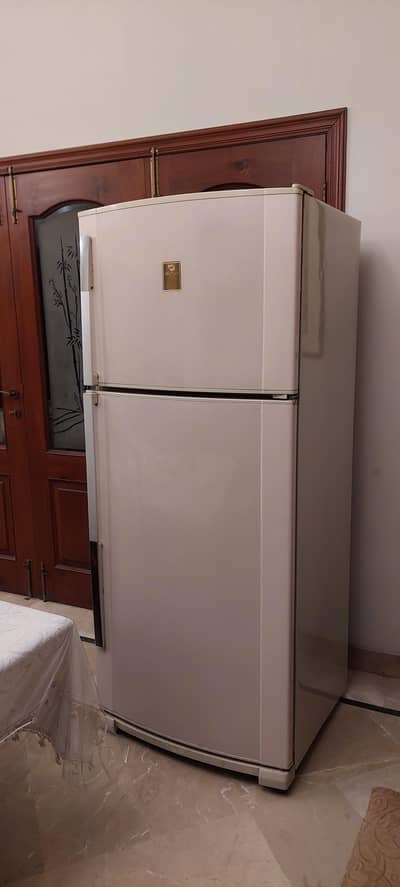 Dawlance Refrigerator in F 11 Islamabad