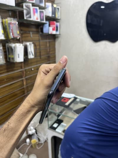 Apple iPhone 11 Pro Max
