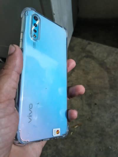 Vivo S1