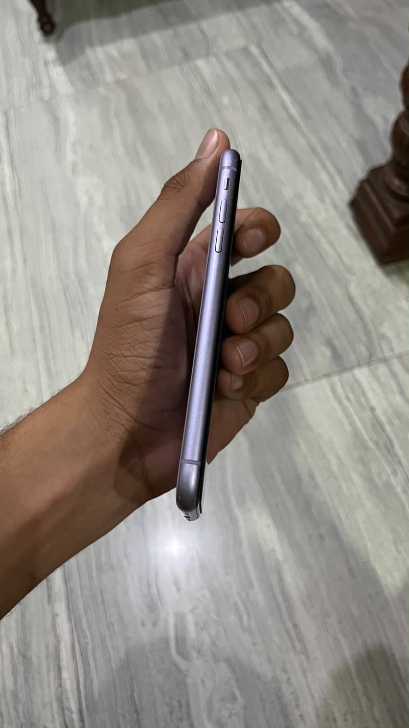 Apple iPhone 11 2