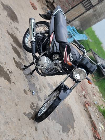 yamaha yb125z total original condition0'3'006'1'4'7'0'7'9