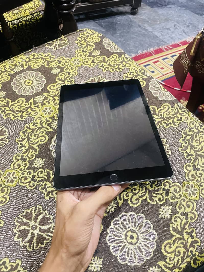 Ipad 9th generation 1